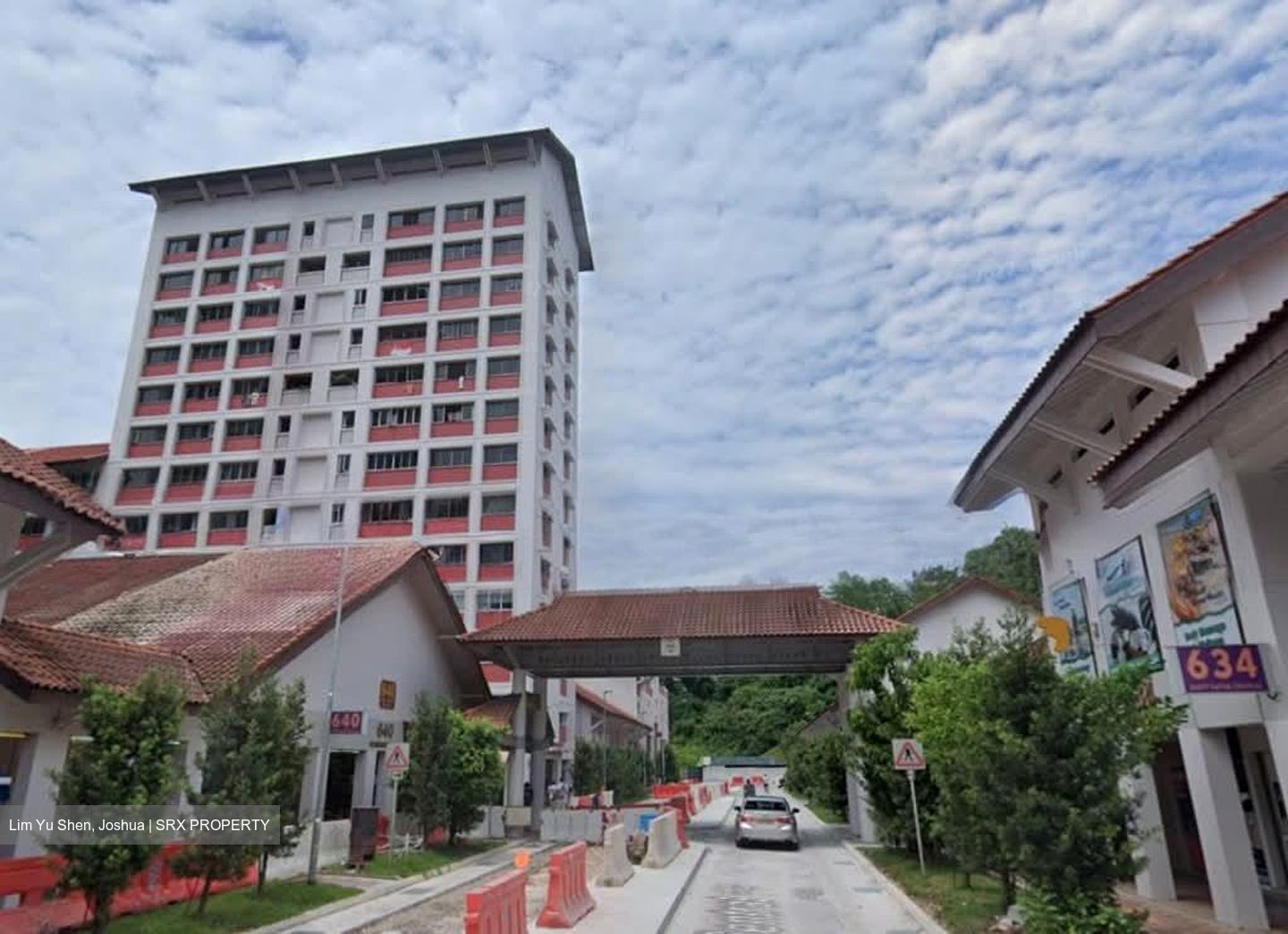 Bukit Batok Central (D23), Shop House #544724081